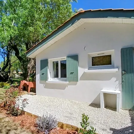 Ferienhaus Maison A Pied Saint-Pierre-d'Oleron